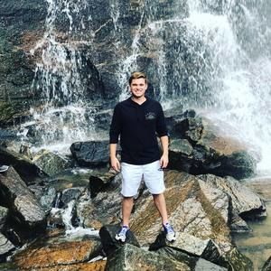 Meet your Posher, Alex